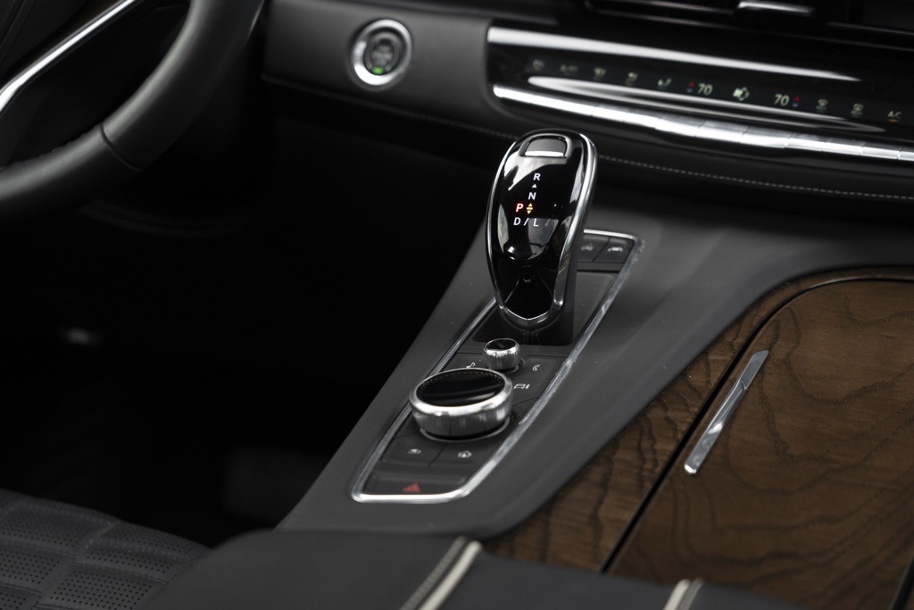 2023 Cadillac Escalade ESV Sport Platinum - Photo 28