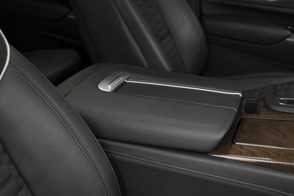 2023 Cadillac Escalade ESV Sport Platinum - Photo 32