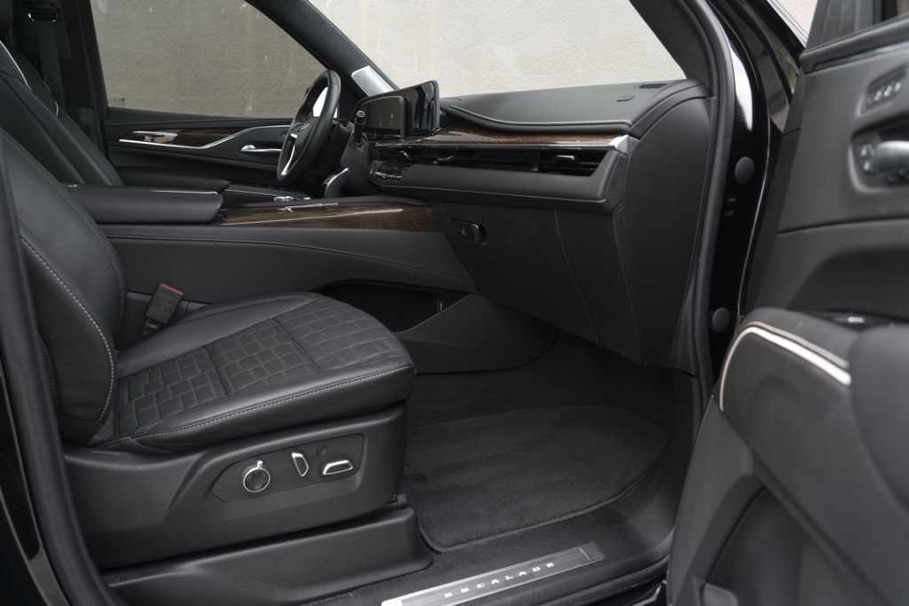 2023 Cadillac Escalade ESV Sport Platinum - Photo 36