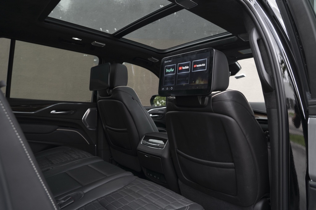 2023 Cadillac Escalade ESV Sport Platinum - Photo 38