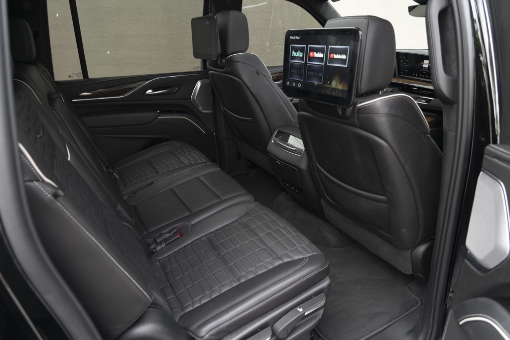 2023 Cadillac Escalade ESV Sport Platinum - Photo 39