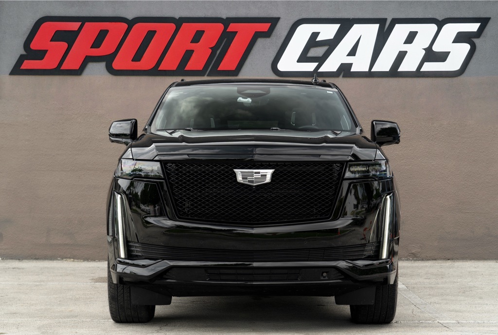 2023 Cadillac Escalade ESV - Thumbnail 4