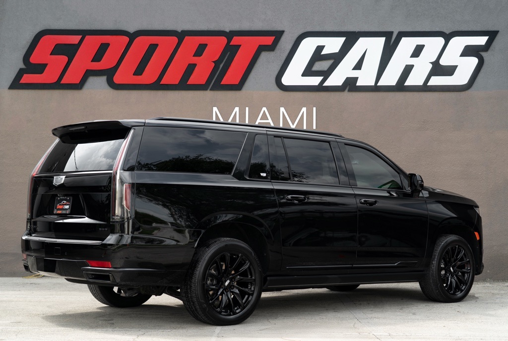 2023 Cadillac Escalade ESV - Thumbnail 7