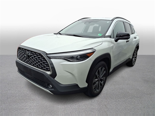 2023 Toyota Corolla Cross XLE FWD