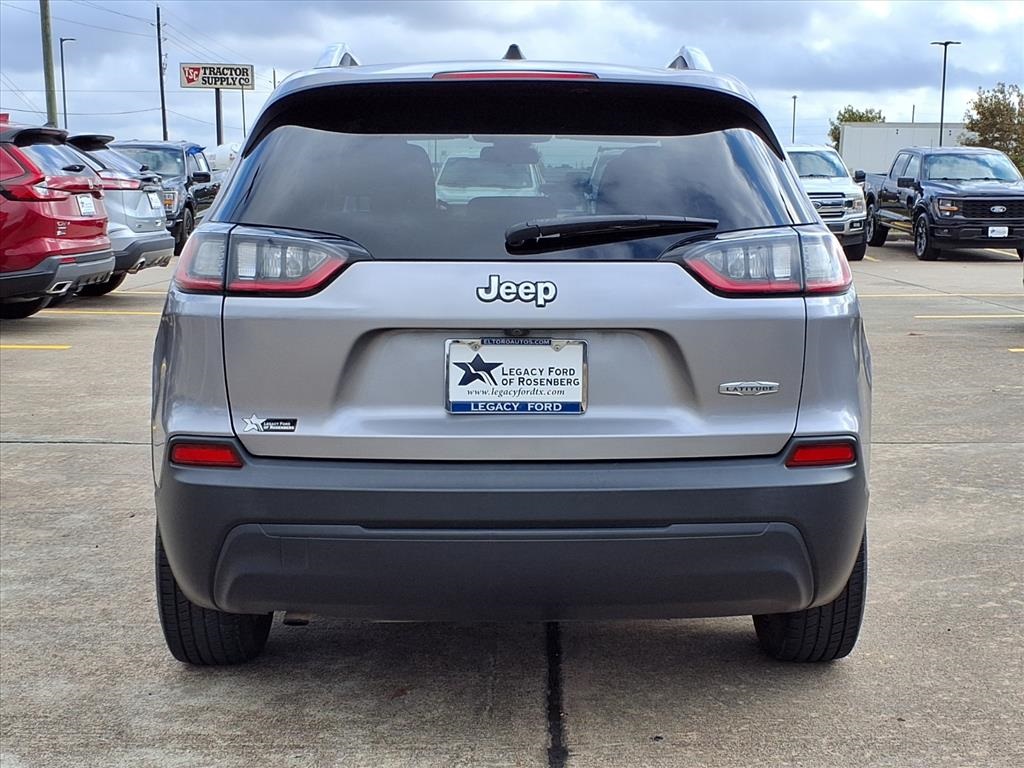 2020 Jeep Cherokee Latitude Silver at Martin Chrysler Dodge Jeep Ram