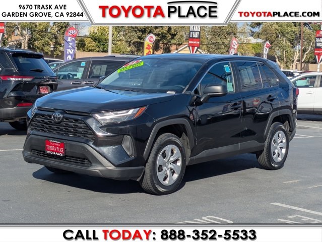 2024 Toyota RAV4 LE AWD