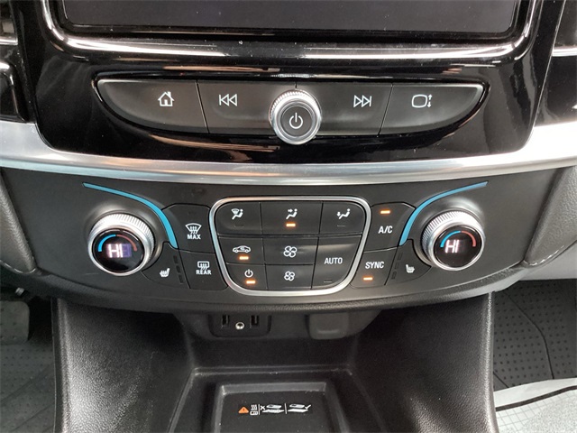 Used Car 2023 Chevrolet Traverse  Lt For Sale Under $30,000 In San Antonio, Texas