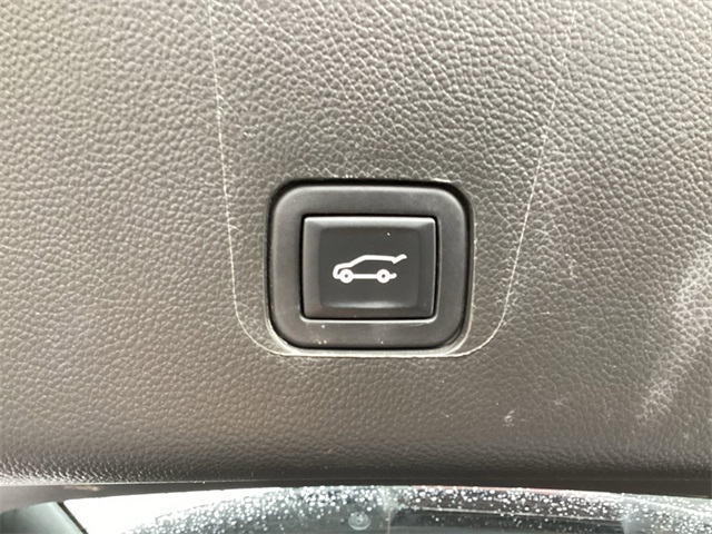 Used Car 2023 Chevrolet Traverse  Lt For Sale Under $30,000 In San Antonio, Texas