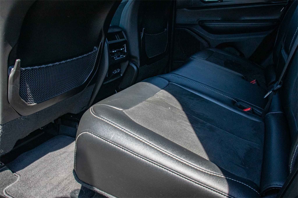Used Car 2024 Jeep Grand Cherokee  Altitude X For Sale Under $35,000 In San Marcos, Texas