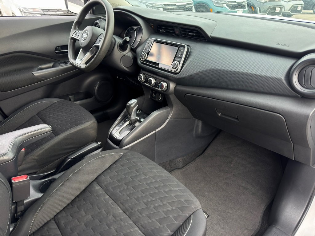 2021 Nissan Kicks S - 10