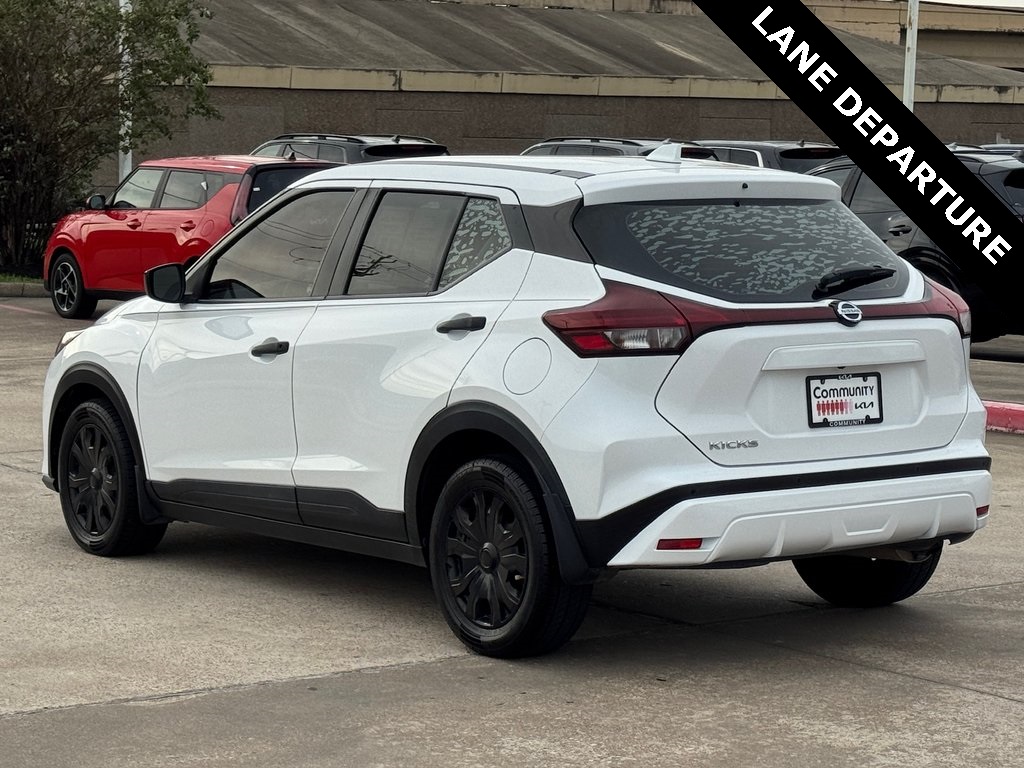 2021 Nissan Kicks S - 2