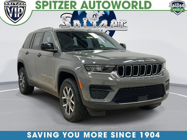 Sting-Gray Clear Coat 2027 Jeep Grand Cherokee SUV / Crossover Four-Wheel Drive 8-Speed Automatic