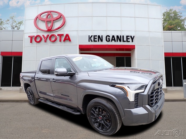 2024 Toyota Tundra SR5 CrewMax Cab 4WD