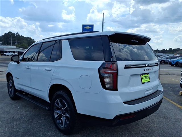 2021 Chevrolet Tahoe Z71 photo 3