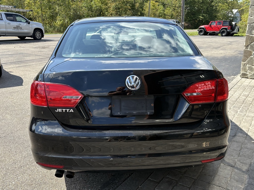2011 Volkswagen Jetta 2.0 S photo 5