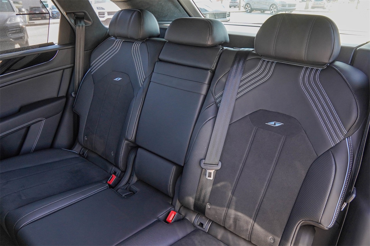 Used Car 2023 Bentley Bentayga  S For Sale Under $170,000 In Austin, Texas