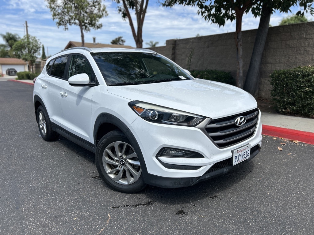 2016 Hyundai Tucson SE