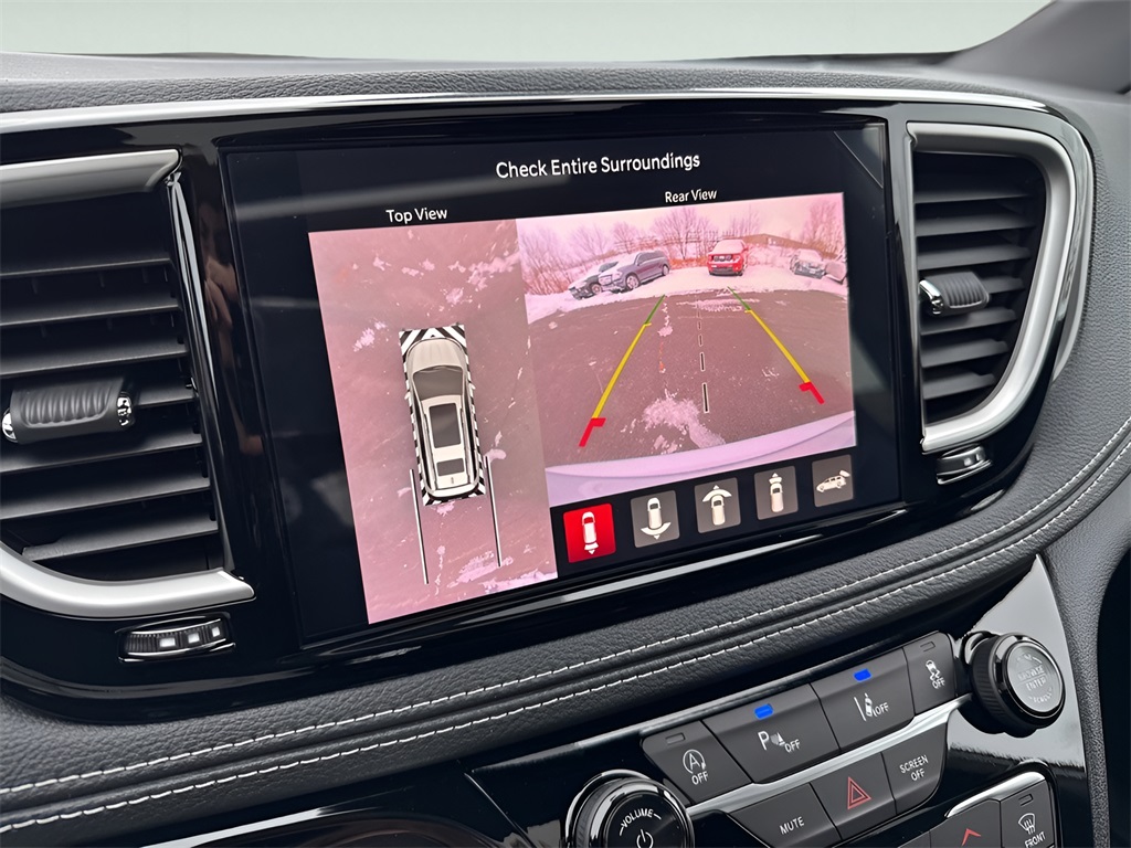 2026 Chrysler Pacifica