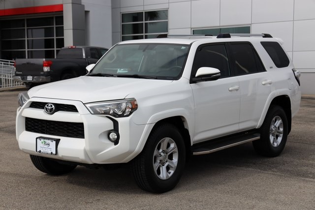 2019 Toyota 4Runner SR5 Premium White at North Houston Mitsubishi
