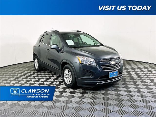 2016 Chevrolet Trax LT photo 3