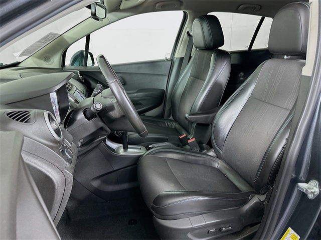 2016 Chevrolet Trax LT photo 12