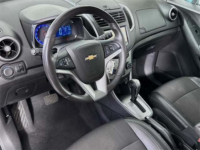 2016 Chevrolet Trax LT photo 13