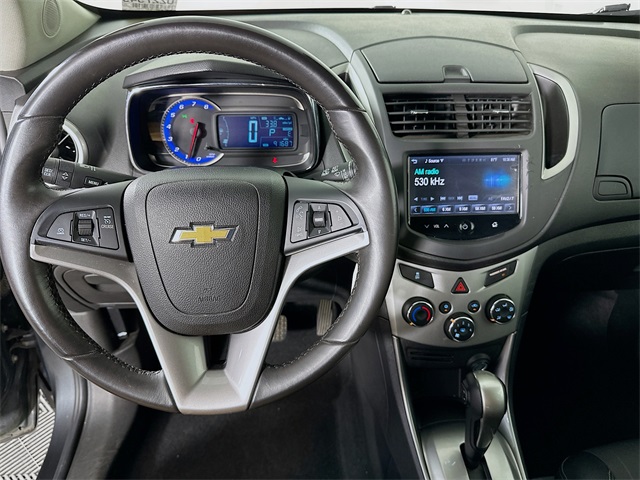 2016 Chevrolet Trax LT photo 14