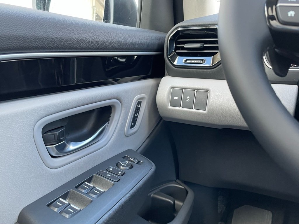Thumbnail: 2025 Honda Pilot - 16