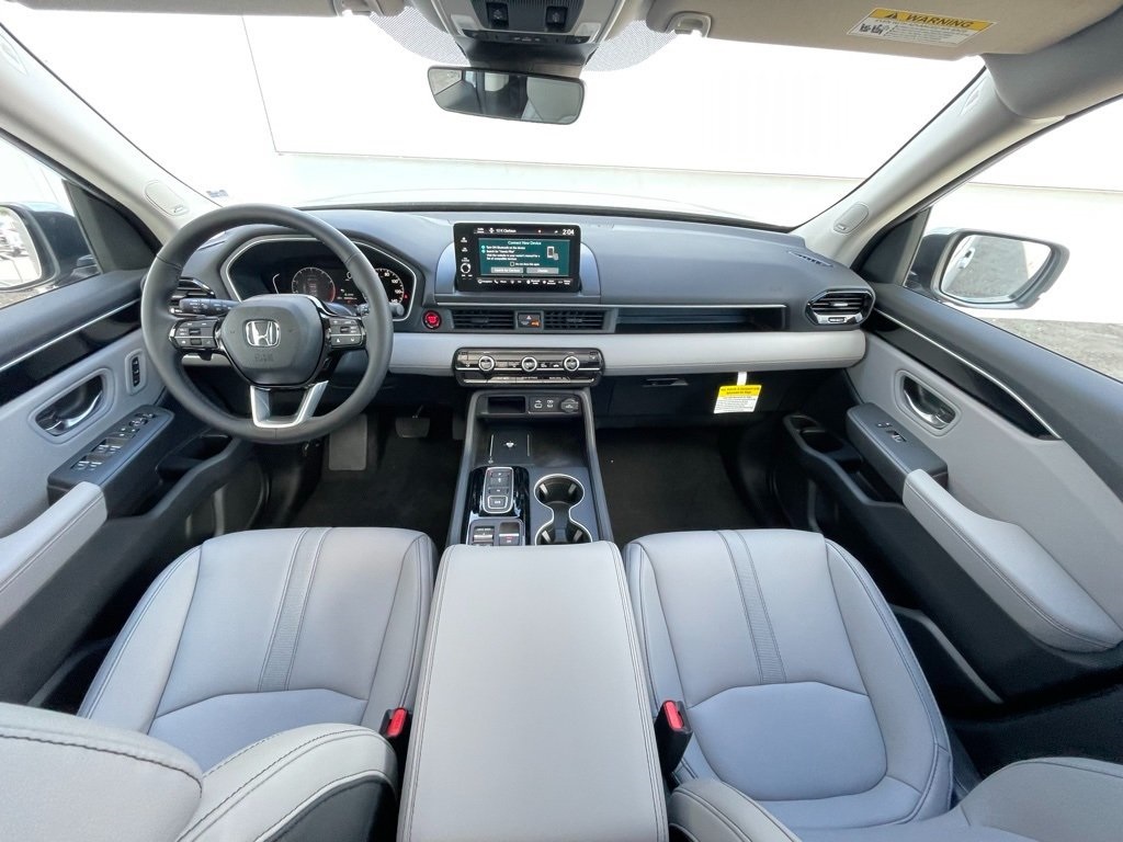 Thumbnail: 2025 Honda Pilot - 7