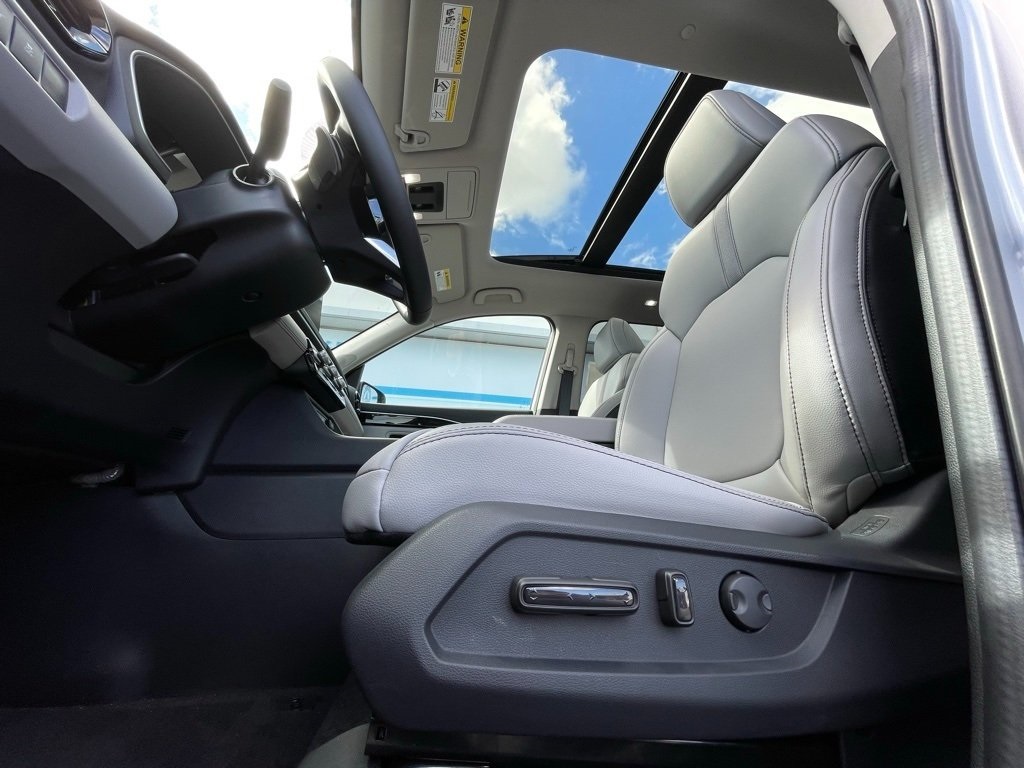 Thumbnail: 2025 Honda Pilot - 9