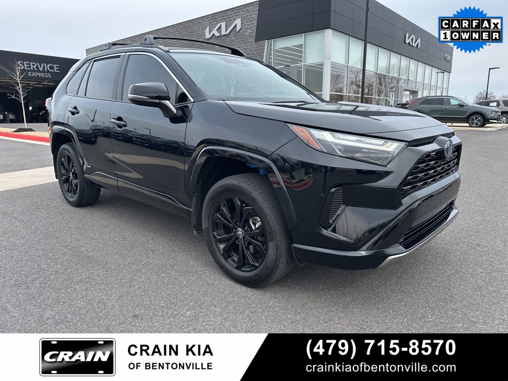 2024 Toyota RAV4 Hybrid SE AWD