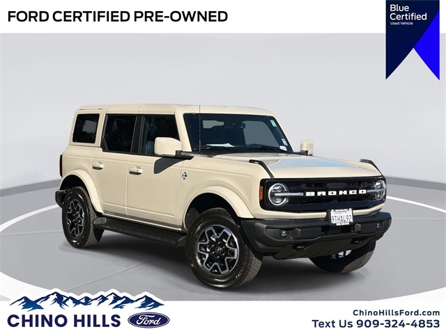 2025 Ford Bronco Outer Banks 4-Door 4WD