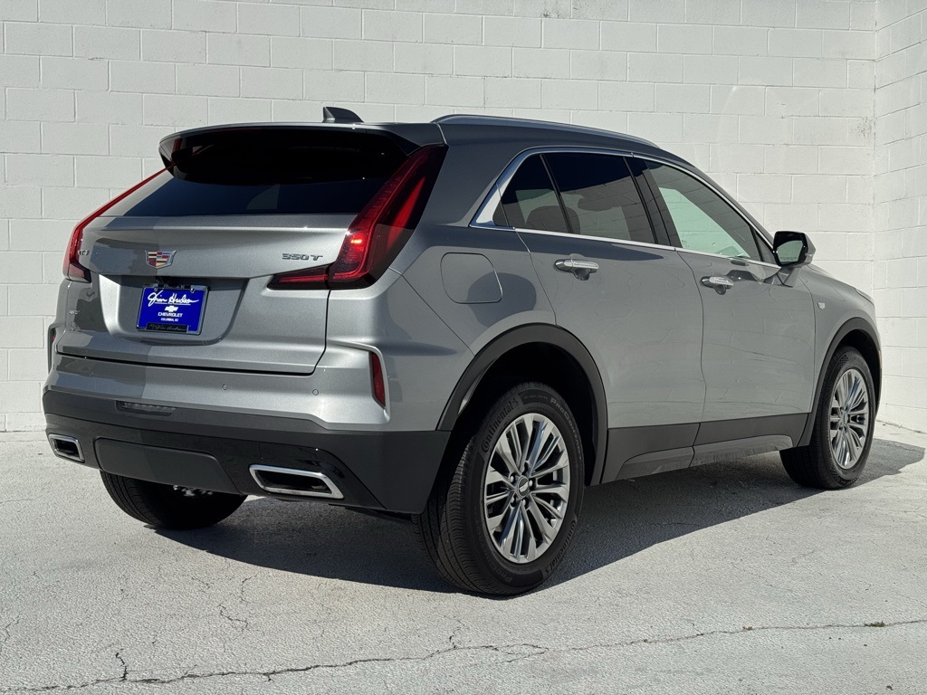 2024 Cadillac XT4 Premium Luxury photo 11