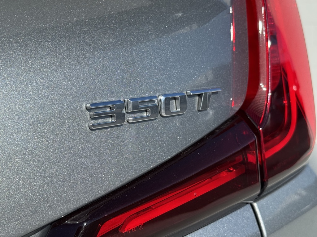 2024 Cadillac XT4 Premium Luxury photo 12