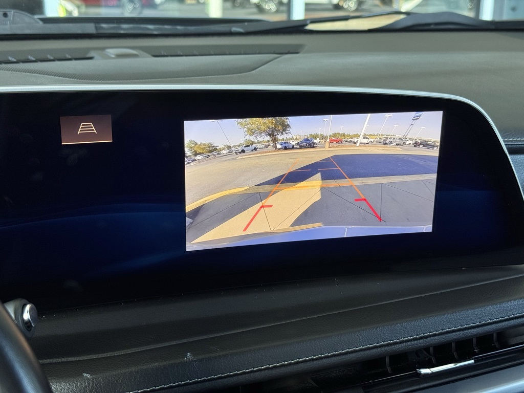2024 Cadillac XT4 Premium Luxury photo 3