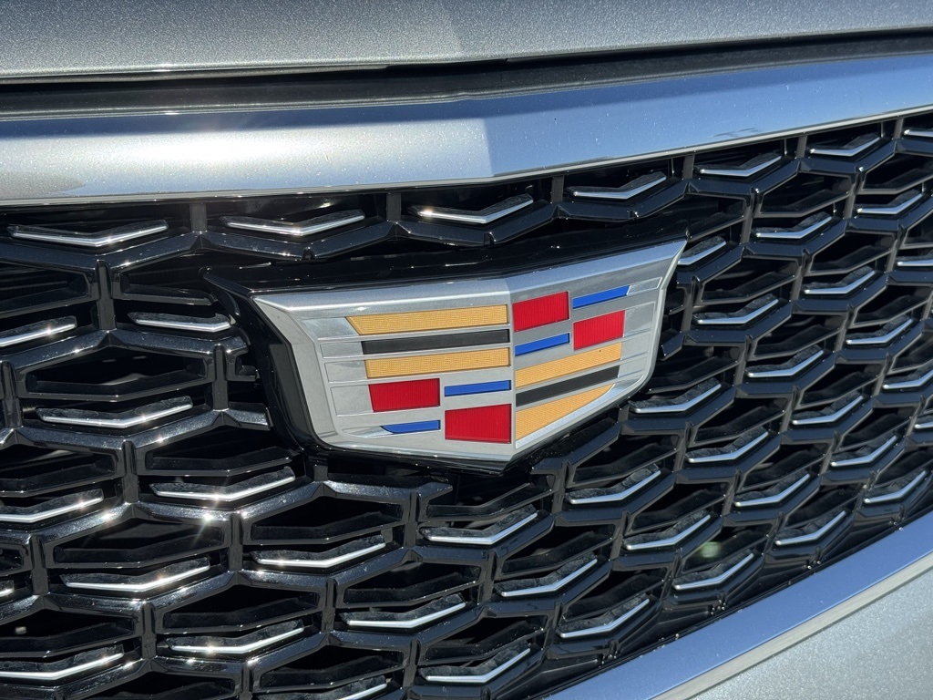 2024 Cadillac XT4 Premium Luxury photo 6