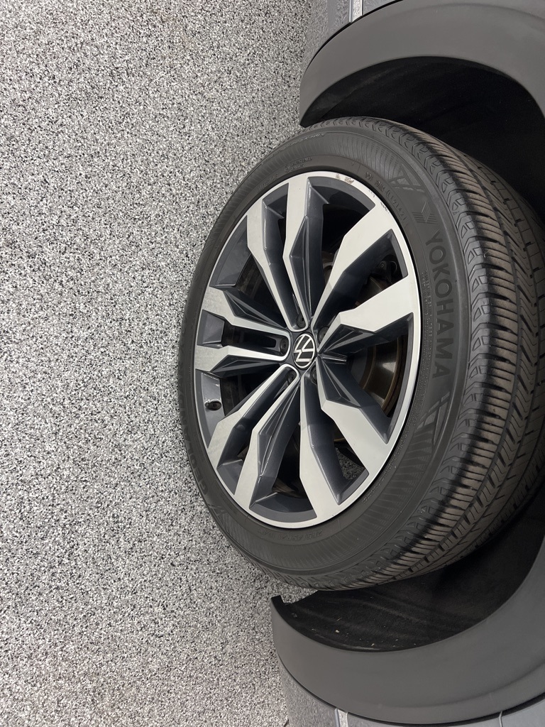 2021 Volkswagen Atlas 3.6L V6 SE w/Technology R-Line Gray at Autostrade