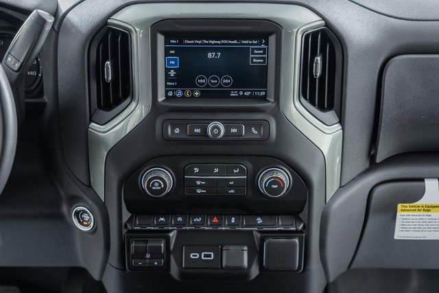 ChevroletSilverado 150025