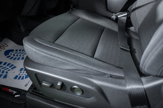 ChevroletSilverado 150038