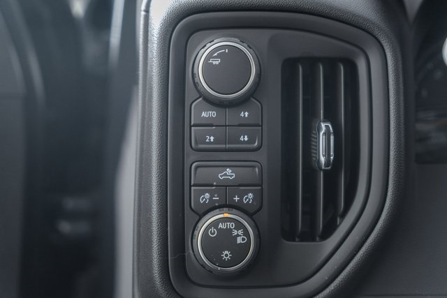 ChevroletSilverado 150043