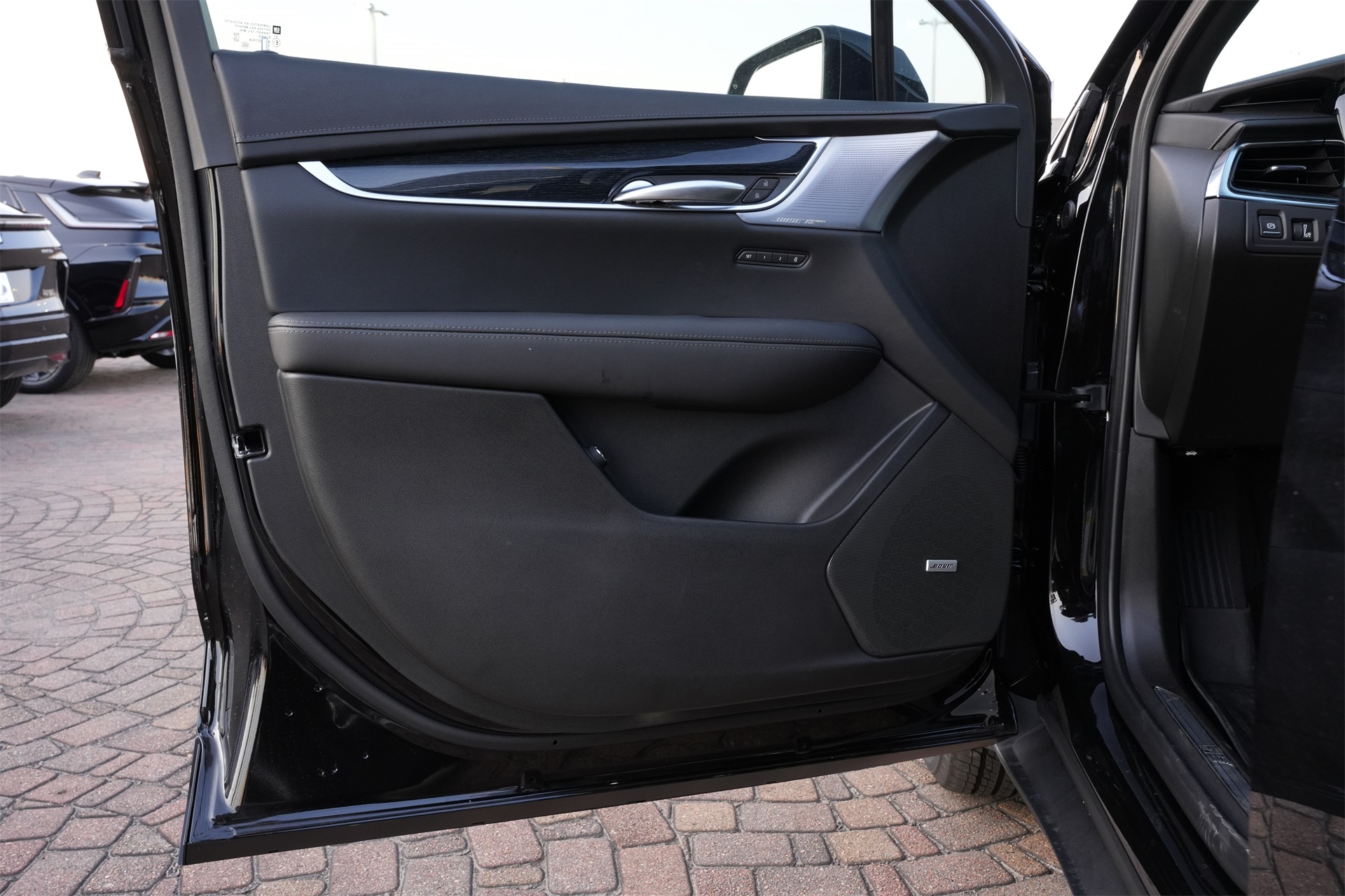 2025 Cadillac XT5 Premium Luxury Black at Bayway Cadillac Southwest