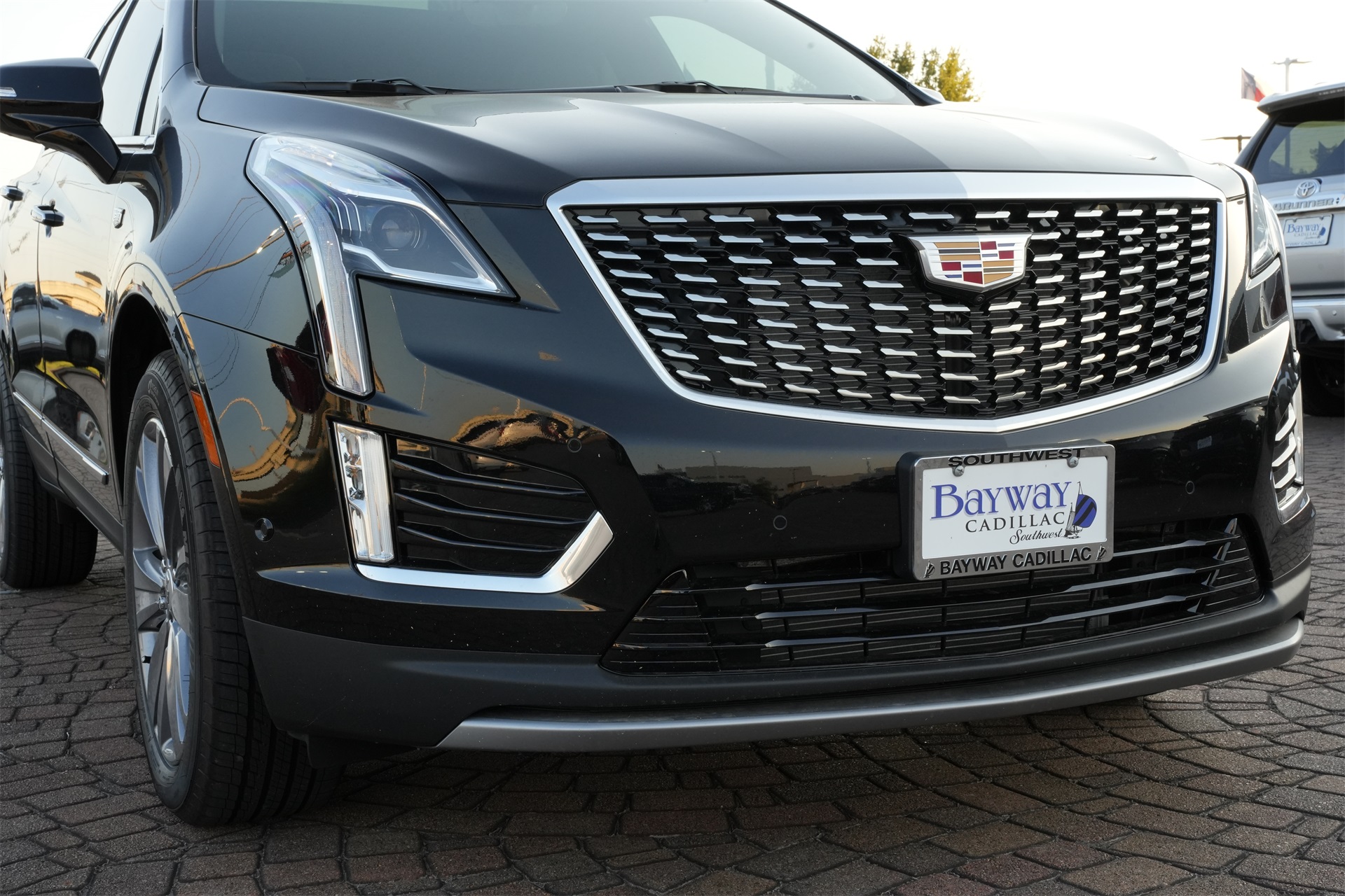 2025 Cadillac XT5 Premium Luxury Black at Bayway Cadillac Southwest