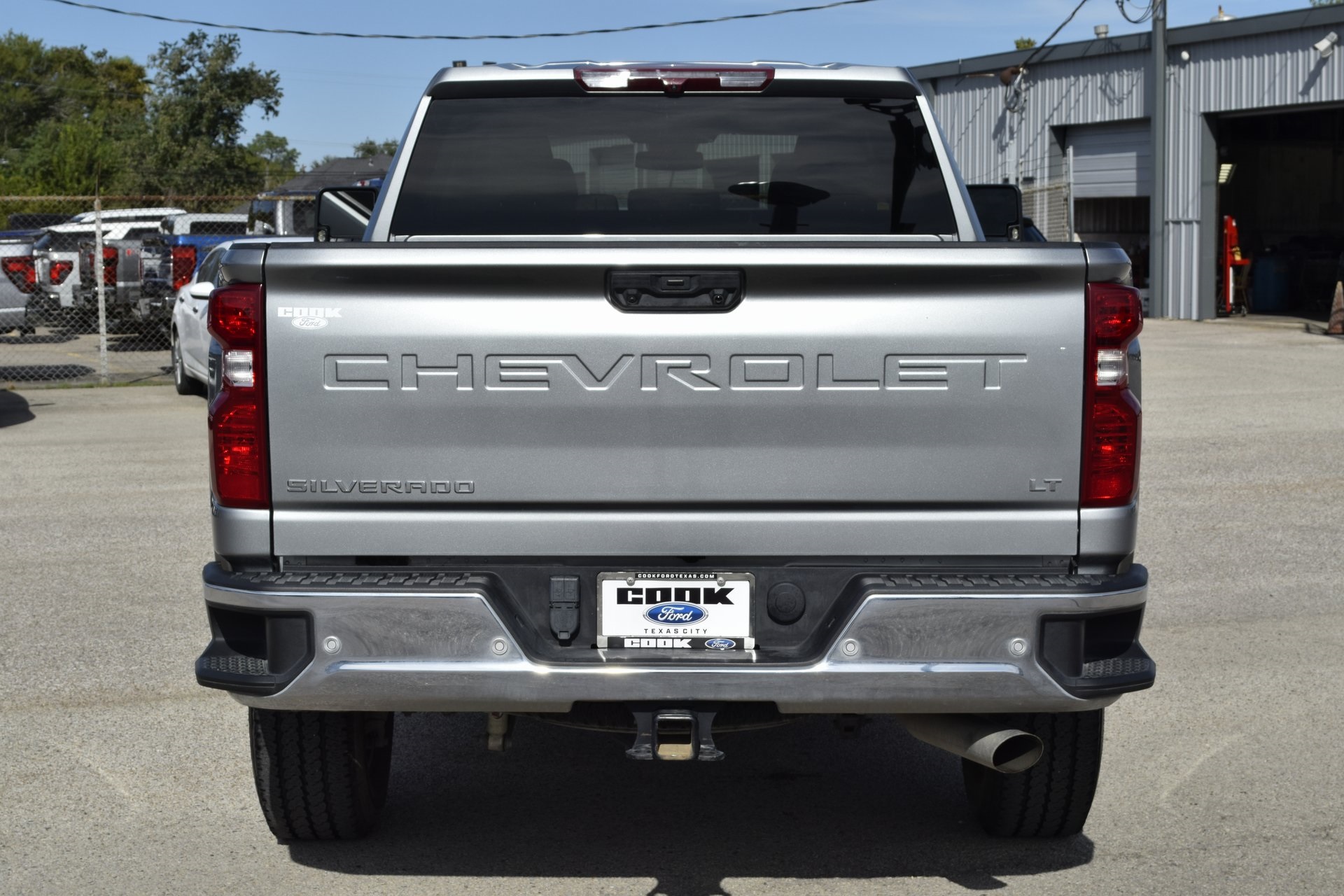 2025 Chevrolet Silverado 2500HD LT - 8