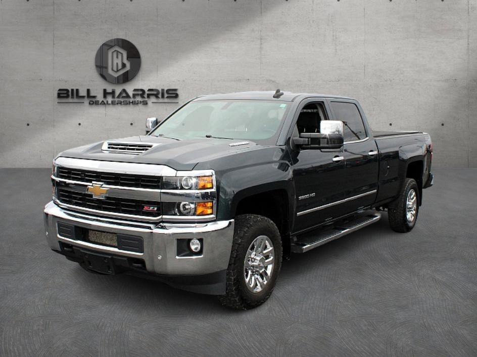 2017 Chevrolet Silverado 3500HD LTZ Crew Cab 4WD
