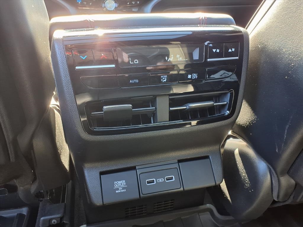 2022 Acura MDX A-Spec White at AutoSavvy Houston Northwest