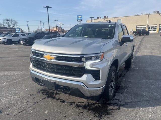 2022 Chevrolet Silverado 1500 LT Crew Cab 4WD