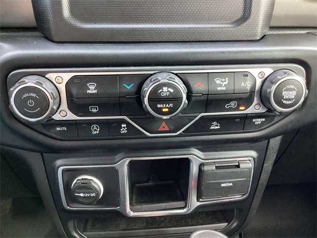 Used Car 2023 Jeep Gladiator  Sport For Sale Under $35,000 In San Antonio, Texas