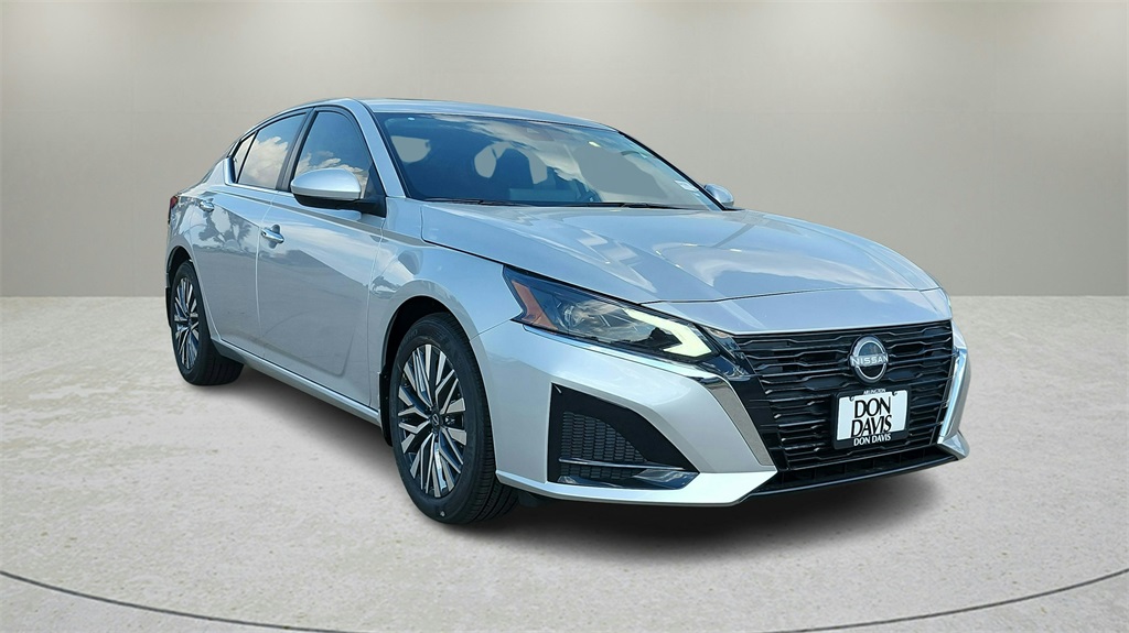 2025 Nissan Altima