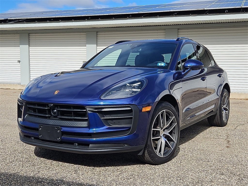 2025 Porsche Macan