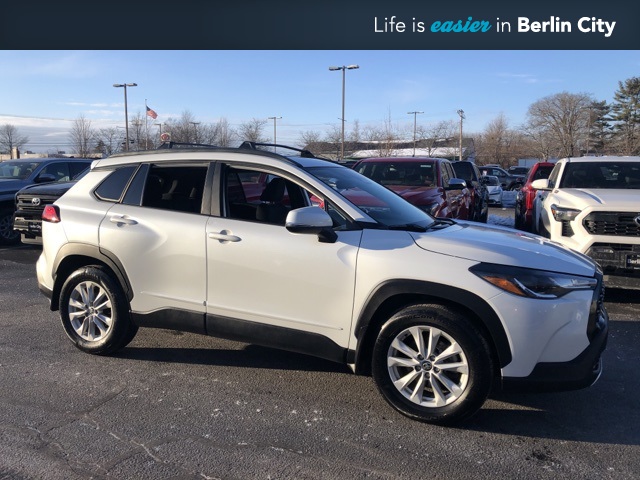 2023 Toyota Corolla Cross LE AWD